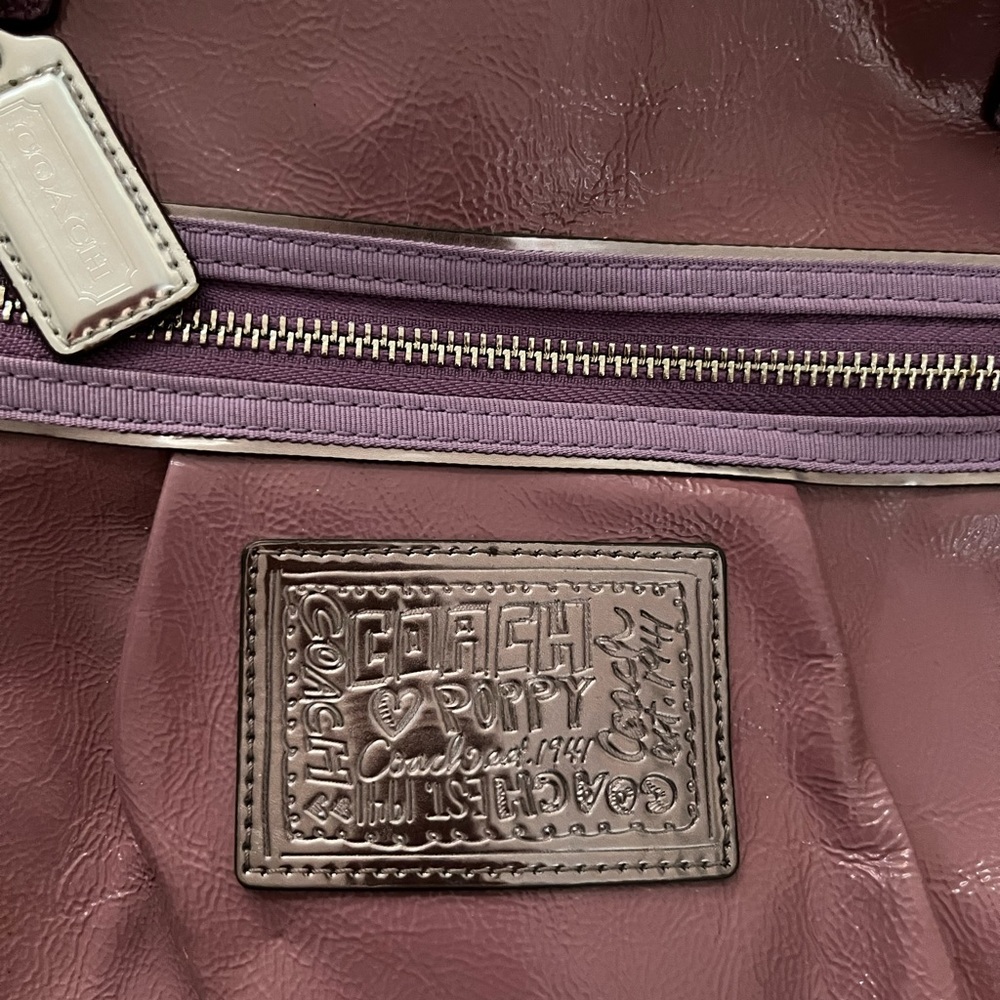 Coach tote gently used - Picture 2 of 3